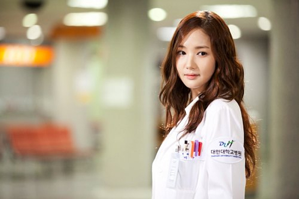 Cô gái ngành Y đa phần đều cô đơn