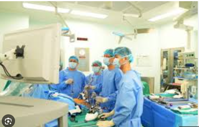 Cán bộ, nhân viên, sinh viên y tế chủ động nâng cao kỹ năng công nghệ